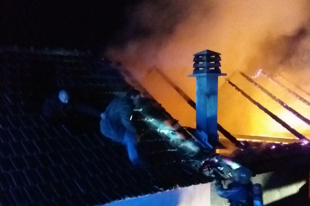 Sa gašenja požara, Foto: FB Služba zaštite i spasavanja Glavni grad