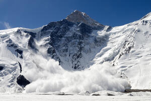 Slovenija: U lavinama poginula tri planinara