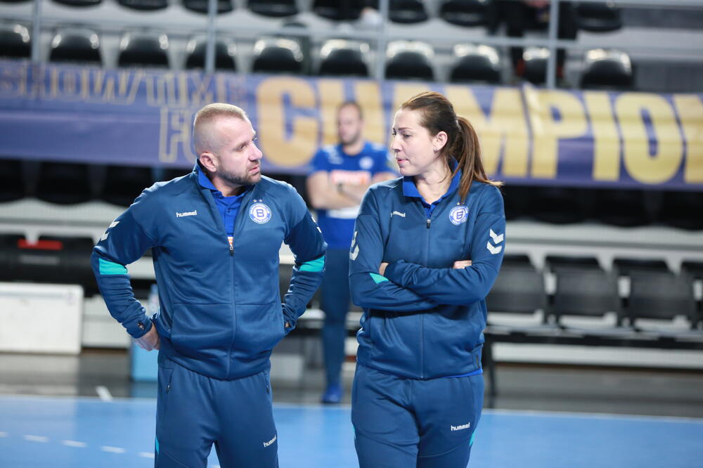 Bojana Popović i trener Novak Ristović, Foto: ŽRK Budućnost