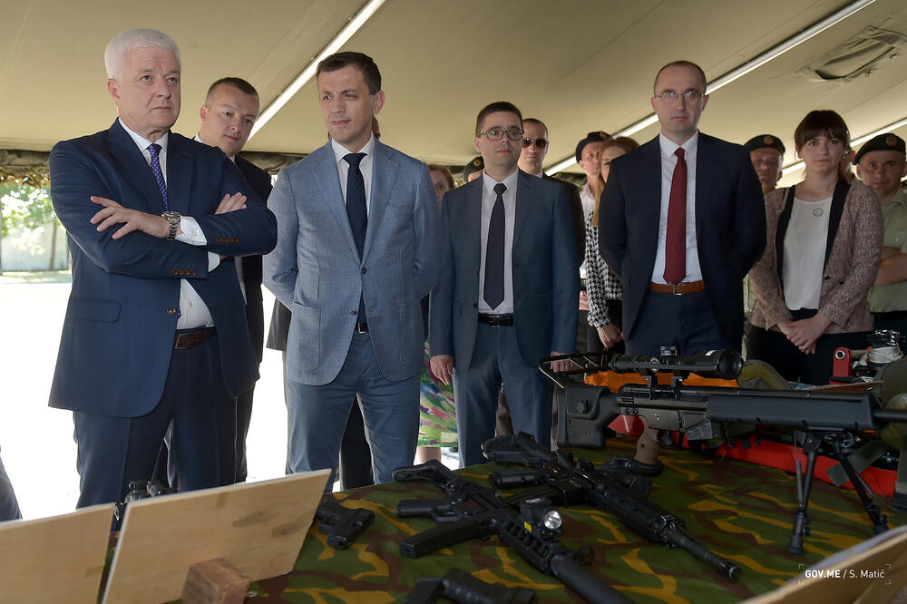 Bivša Vlada sistematizacijom omogućila masovna zapošljavanja: Marković i Bošković, Foto: Gov.me