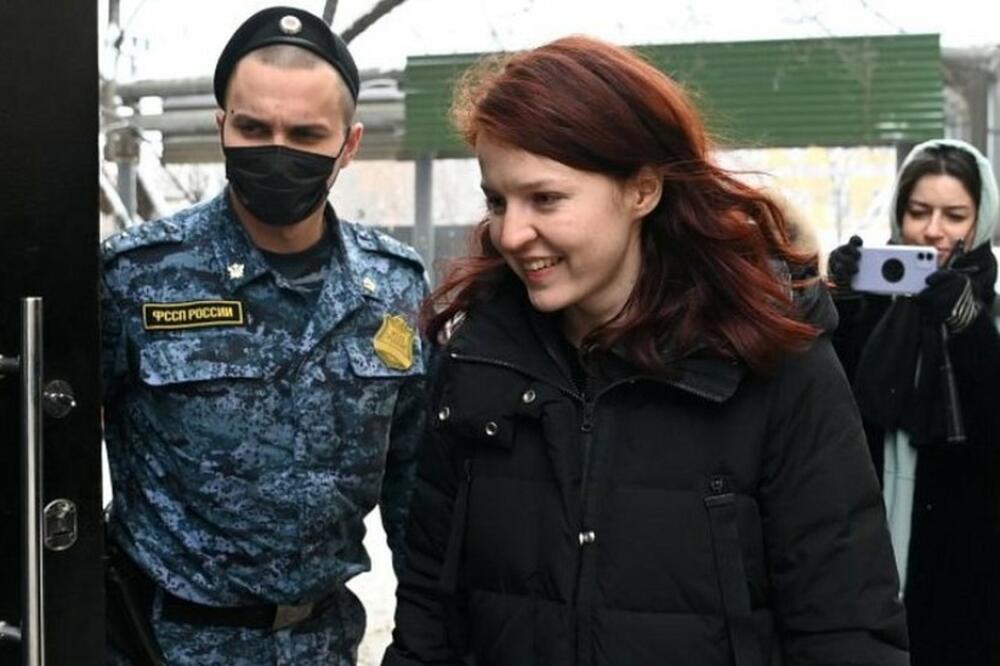 Kira Jarmiš, portparolka Navaljnog, uhapšena je zbog kršenja zakona o javnim skupovima, Foto: AFP