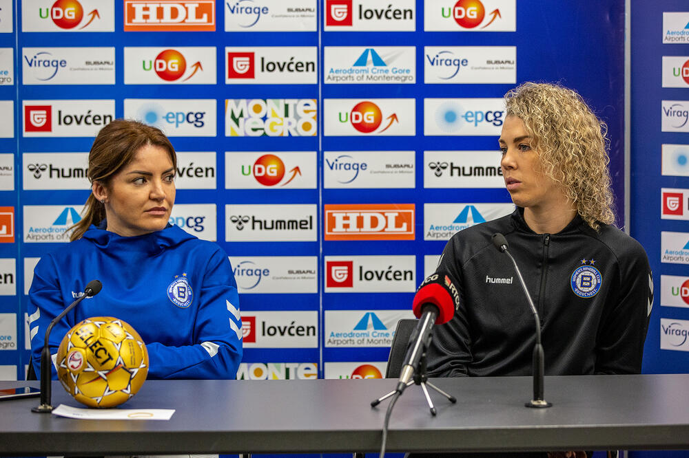 Umorne, ali motivisane: Jovanka Radičević i Barbara Arenhart, Foto: ŽRK Budućnost