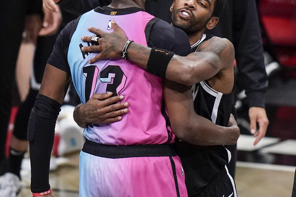 Adebajo i Irving, Foto: Beta/AP