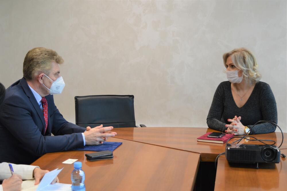 Neđeši i Borovinić Bojović, Foto: Ministarstvo zdravlja