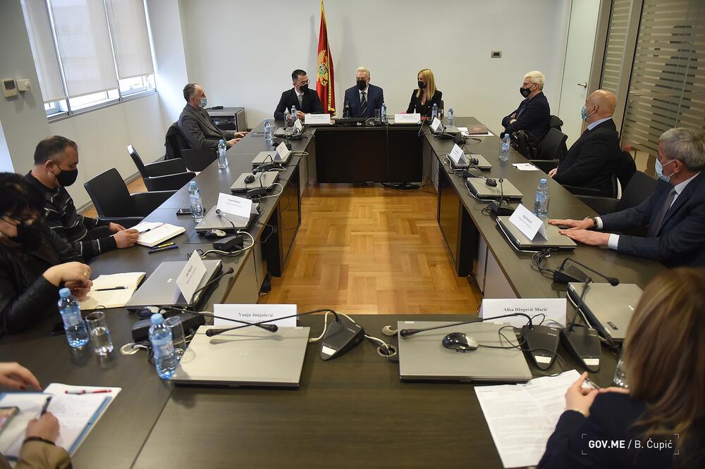 Sa današnjeg sastanka sa predstavnicima nacionalnih savjeta, Foto: Kabinet predsjednika Vlade