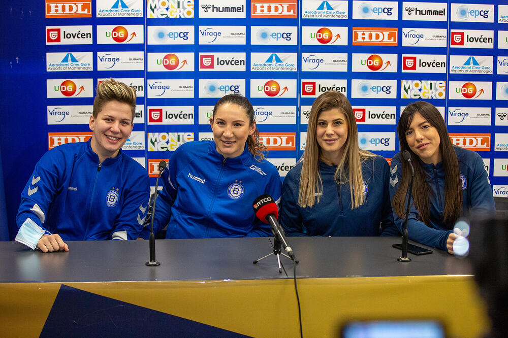 Lazović, Raičević, Mehmedović i Grbić na današnjem presu, Foto: ŽRK Budućnost