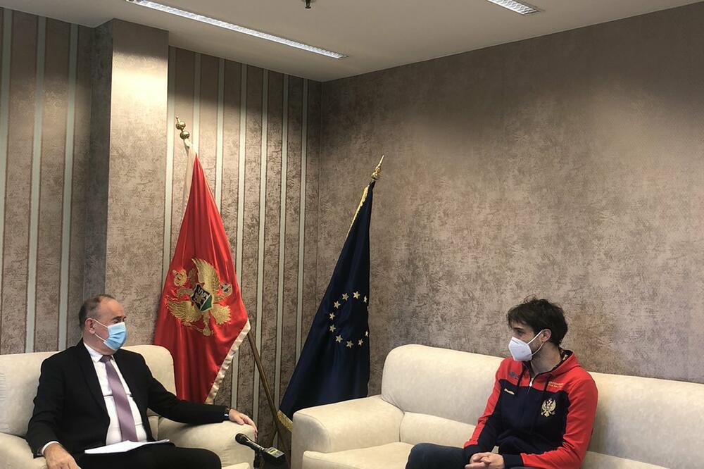 Sa sastanka, Foto: Uprava za sport