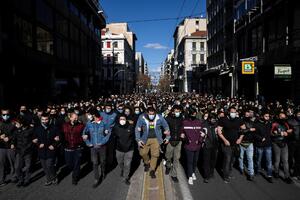 Hiljade studenata protestovalo u Grčkoj uprkos zabrani okupljanja