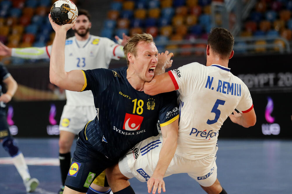 Peersen je rpobio francuski blok, Foto: REUTERS