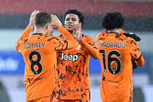 Juve rutinski slavio u Đenovi