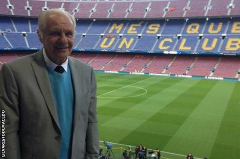 Evaristo, koji sada ima 87 godina, na Barseloninom Nou Kampu 2015. godine, Foto: BBC