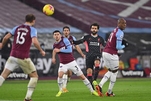 Salah presudio Vest Hemu, Liverpul ne odustaje od borbe