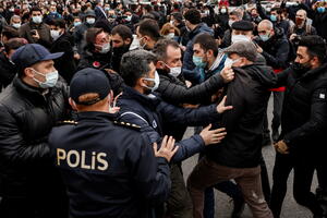 Turska policija uhapsila 170 ljudi na protestu studenata