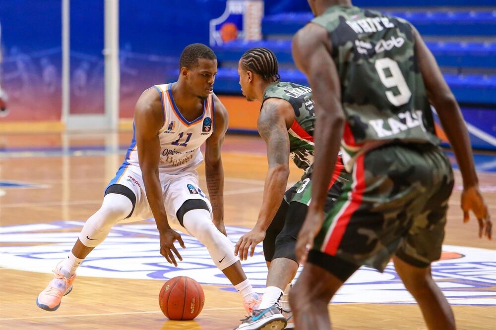 Ajzea Vajthed na prvoj utakmici sa UNIKS-om, Foto: KK Mornar/Mediapro