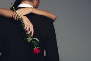 Fatalna privlačnost: Tri stvari zbog kojih se muškarci zaljube u...