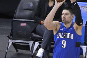 Šek čestitao Vučeviću: The big man is back