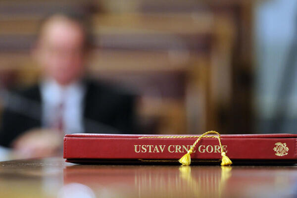 Čija li je Crna Gora (4)