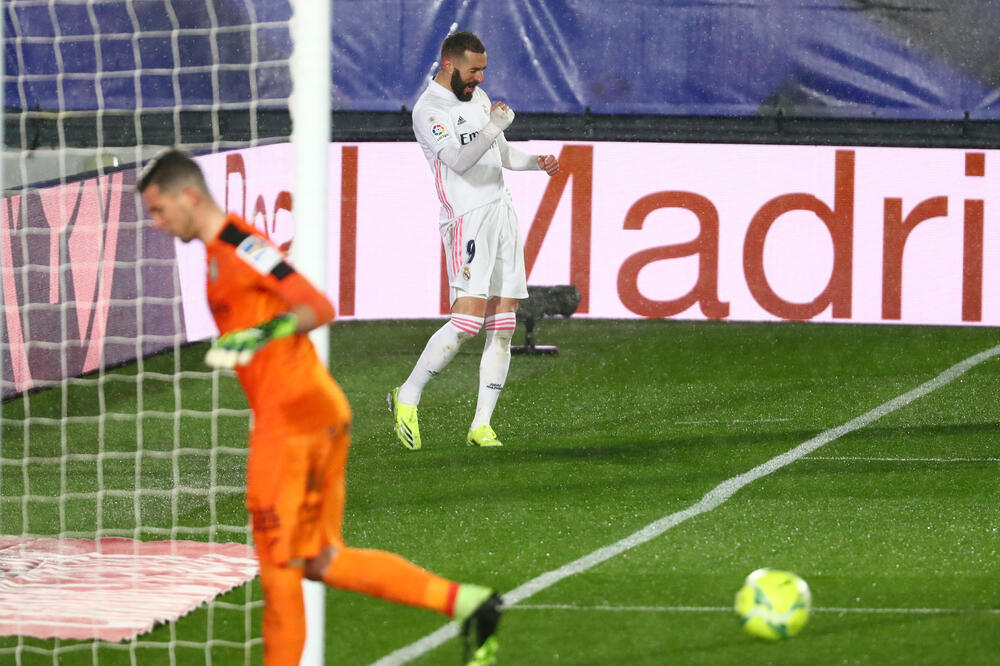 Benzema slavi gol za 1:0, Foto: Reuters