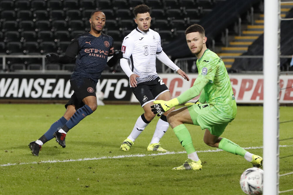 Rahim Sterling postiže gol za 2:0, Foto: Reuters
