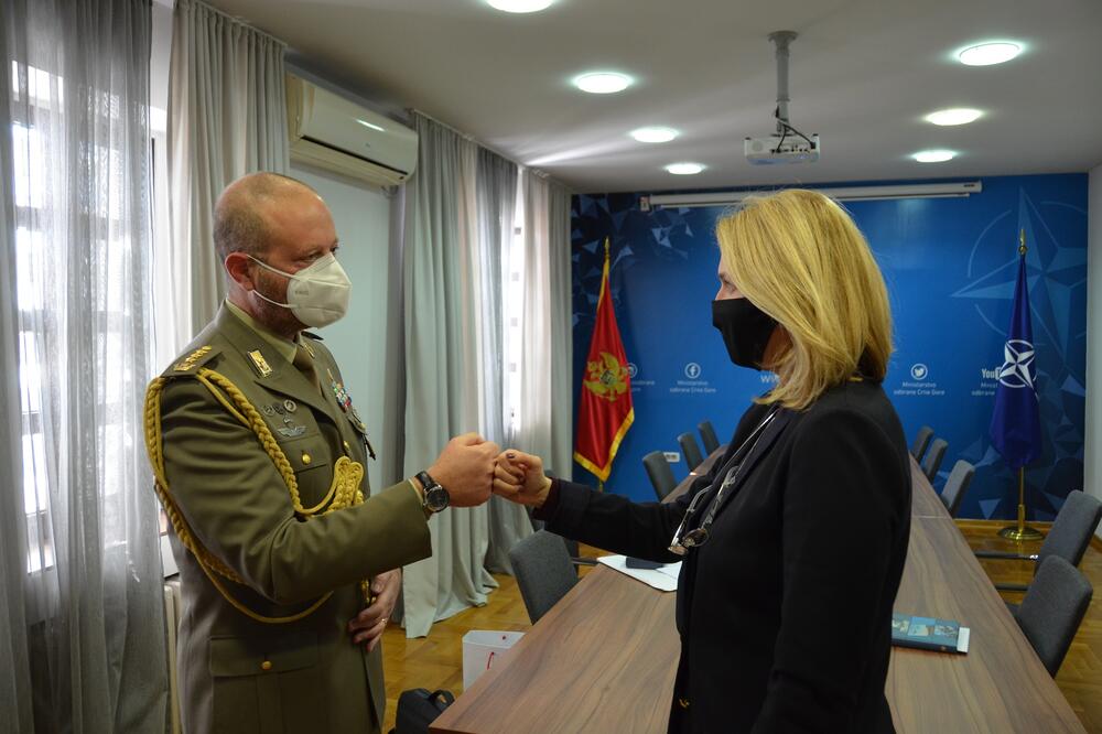 Pikolo i Injac, Foto: Ministarstvo odbrane