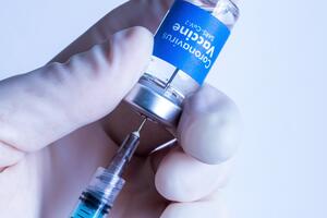 Boje jutra: O vakcinaciji protiv koronavirusa uživo iz podgoričkog...