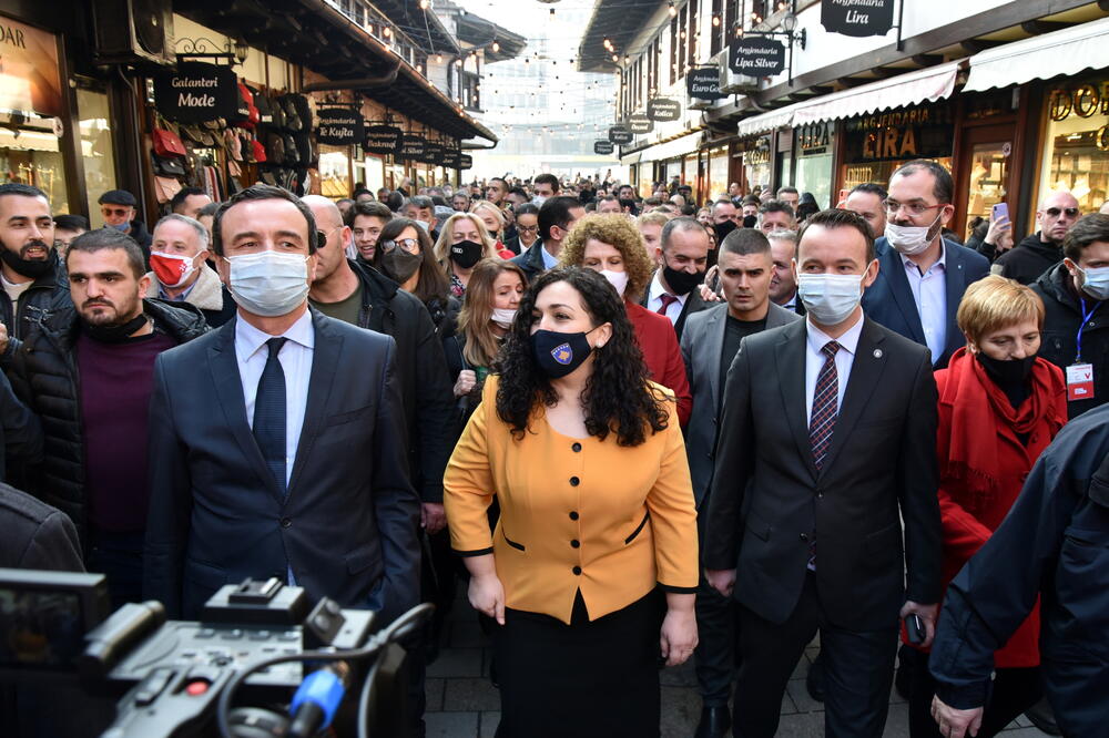 Kampanjom dominirala ekonomska pitanja: Kurti i Osmanijeva, Foto: REUTERS