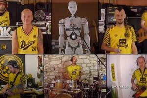 Robot Robi u spotu Dubioze kolektiv: Shvatio da nema hljeba od...
