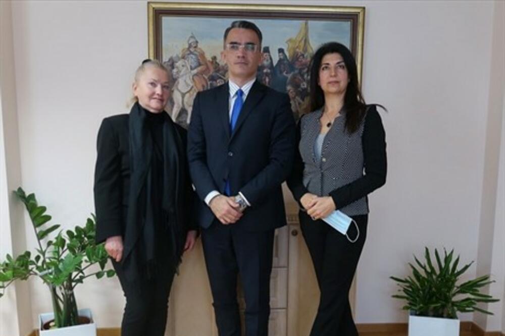 Šćekić, Leposavić i Pavićević, Foto: Ministarstvo ljudskih i manjinskih prava