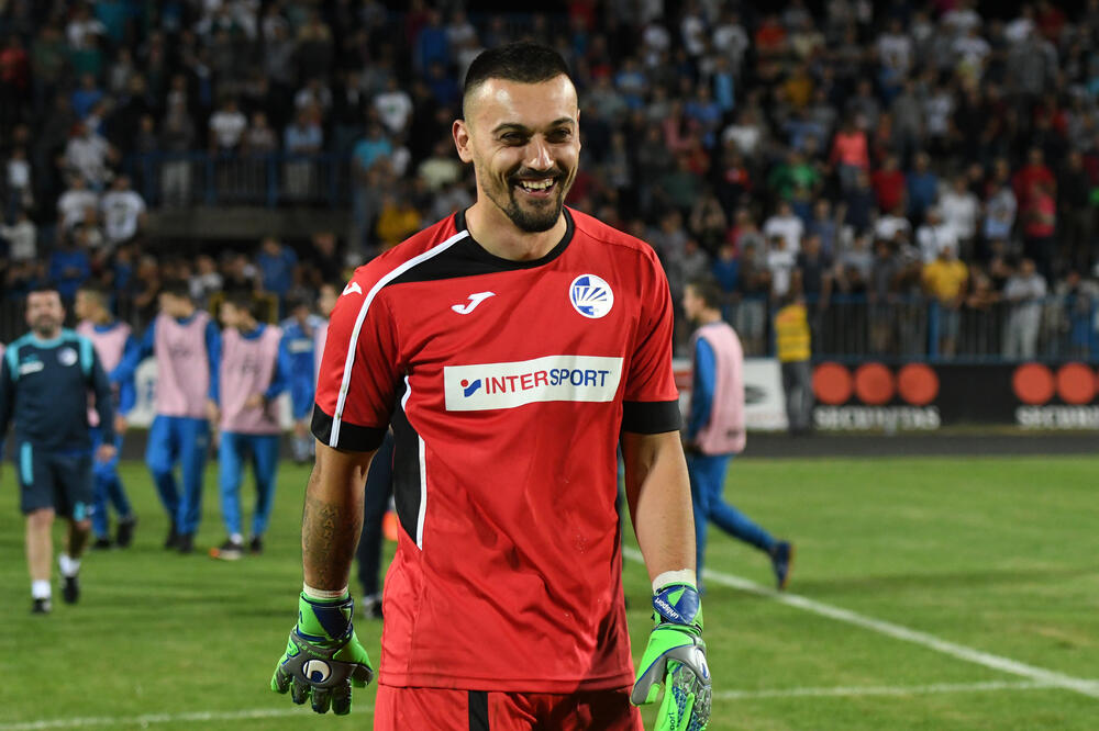 Vladan Giljen, golman Sutjeske, Foto: Savo Prelević