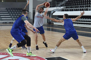 Crna Gora domaćin košarkaškog "balona" u avgustu: Danska i Island...