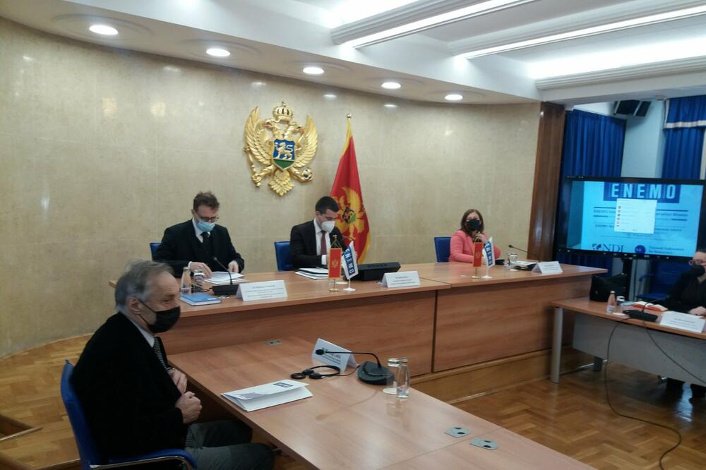 Sa okruglog stola, Foto: Željka Vučinić