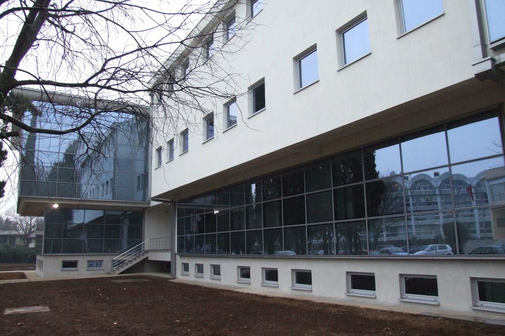 Statusne promjene nijesu im poznate: Ministarstvo prosvjete, Foto: VIJESTI