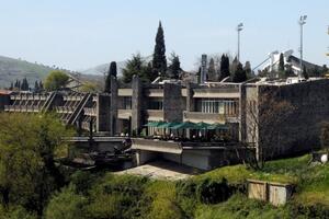Lažna dojava o bombi u hotelu "Podgorica" i soliteru pored