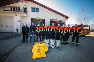 Vatrogasna oprema za 14 pripadnika mojkovačke Službe zaštite