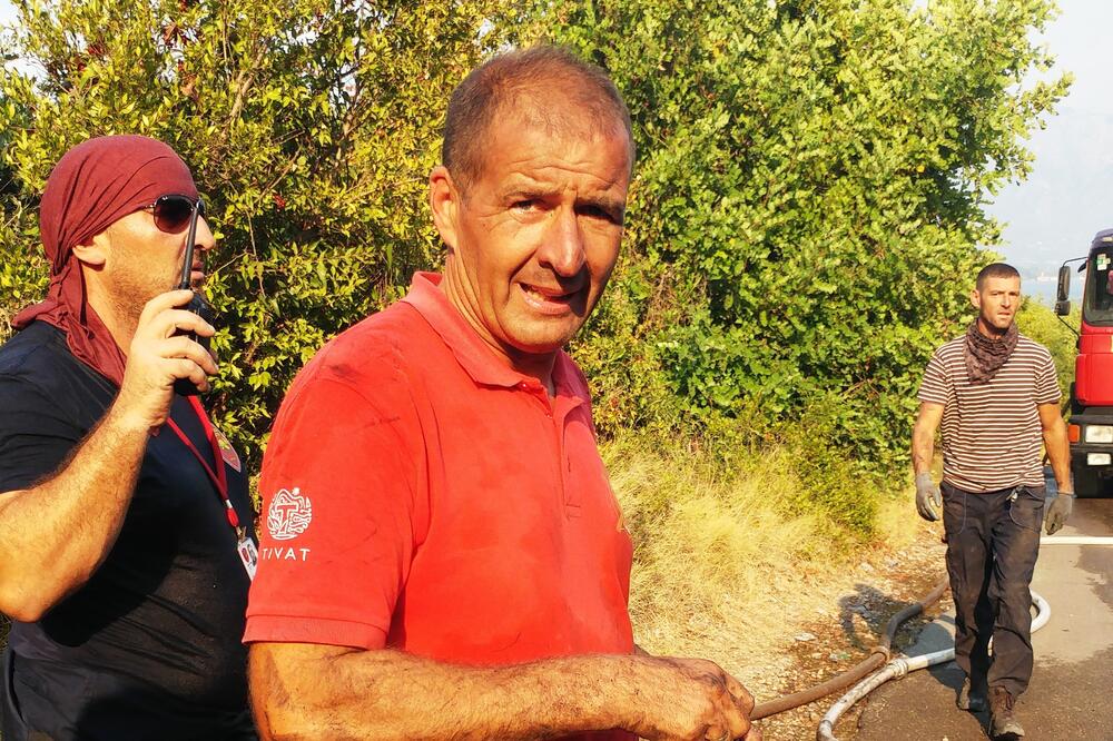 Barbić na jednoj od akcija gašenja požara u Tivtu, Foto: Siniša Luković