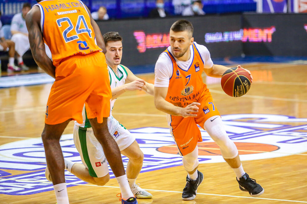 Nemanja Gordić na meču sa Krkom, Foto: Mornar/Media Pro