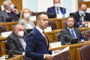 Bogdanović: Građani, ma koliko da je situacija ciljano zategnuta,...