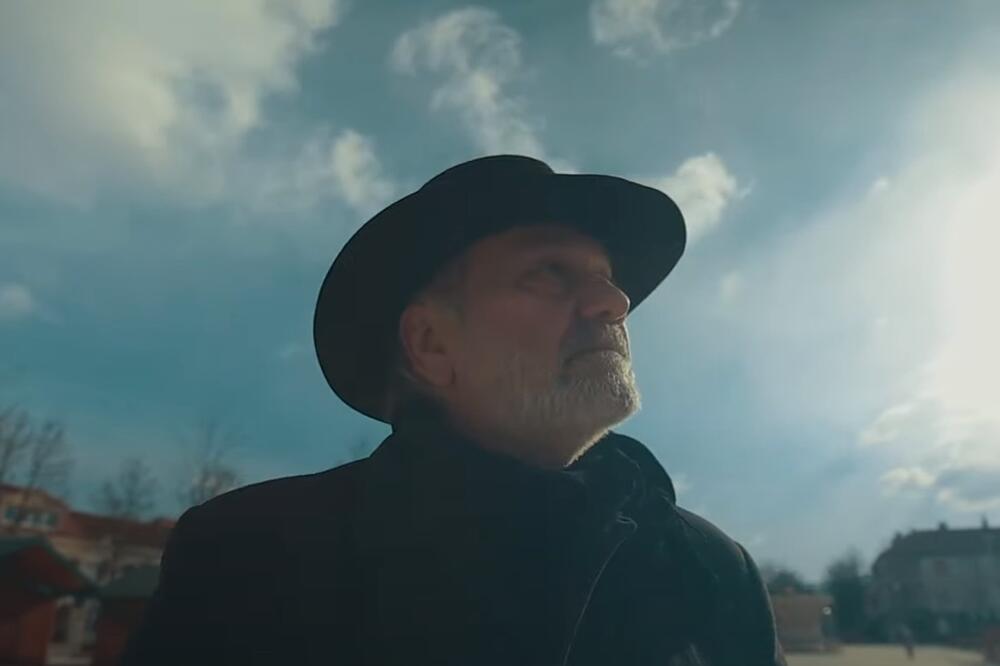 Glumac Slobodan Marunović u kratkom filmu za pjesmu "Đe god sa Trebjese", Foto: Screenshot/Youtube