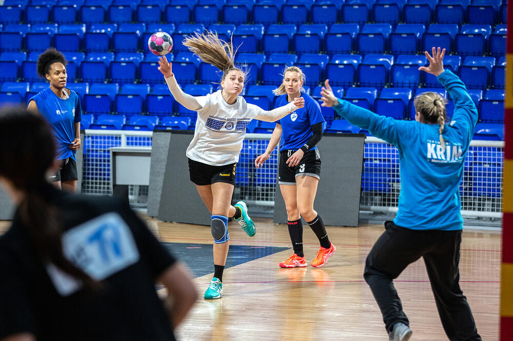 Sa meča Budućnost - Krim, Foto: Dejan Starčević/ŽRK Budućnost