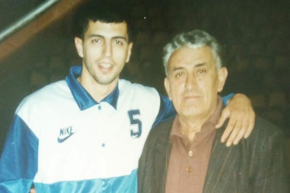 Đuričković sa nekadašnjim kapitenom KK Budućnost Gavrilom Pajovićem, Foto: Privatna arhiva