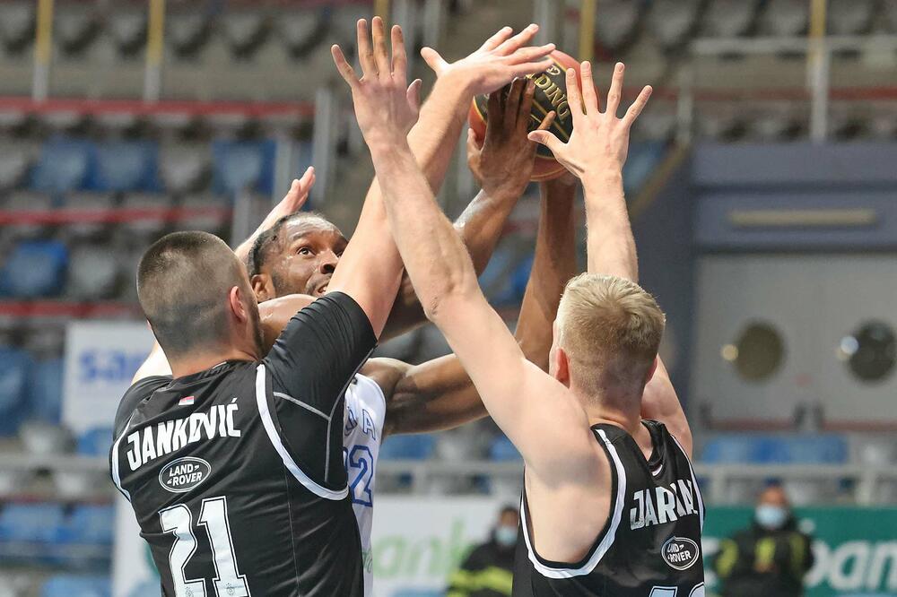Sa utakmice Zadar - Partizan, Foto: Zvonko Kučelin/KK Zadar