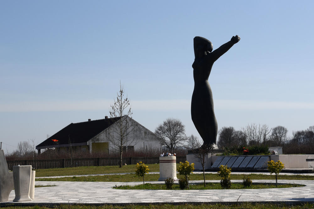 Spomenik otvoren 1963. godine, Foto: Boris Pejović