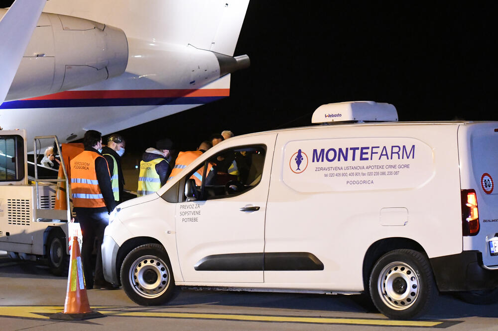 Novi kontingent ruskih vakcina očekuje se do kraja sedmice, Foto: Savo Prelević