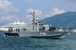 Ništa od remonta motora najvećeg ratnog broda