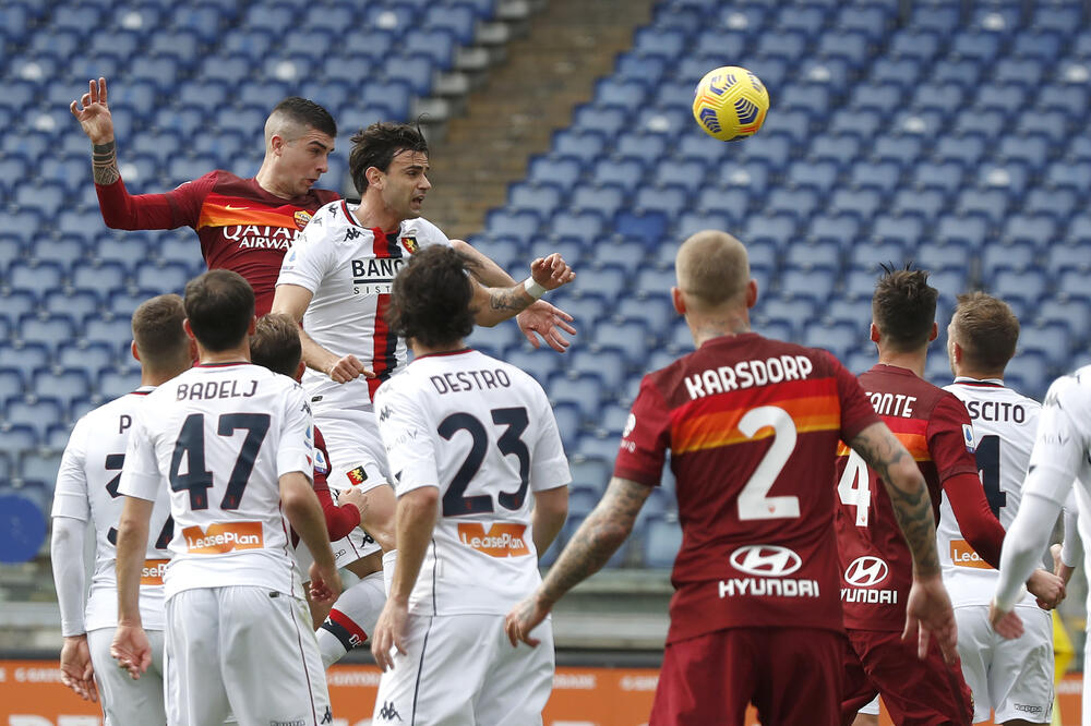Manćini postiže pogodak na meču, Foto: Beta/AP