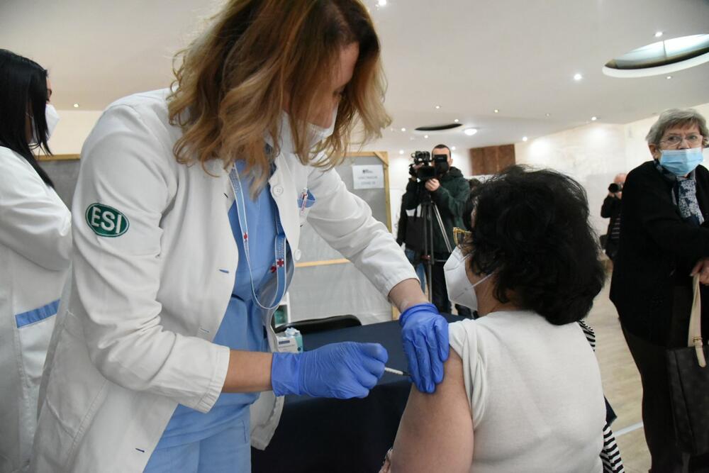 Vakcinacija starijih od 80 godina