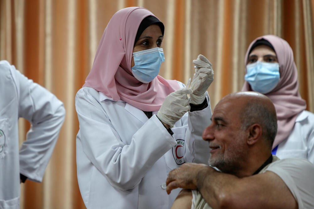 Vakcinacija Palestinaca u pojasu Gaze, Foto: Reuters
