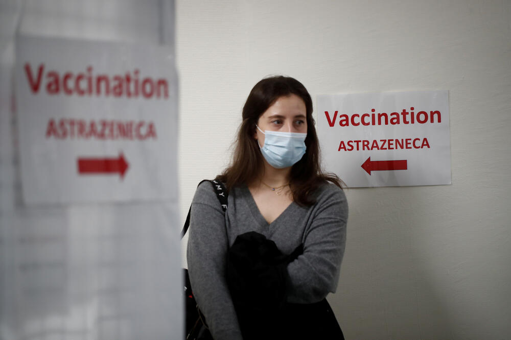 Francuska se u programu vakcinacije u velikoj mjeri oslanja na vakcinu AstraZeneka, Foto: Reuters