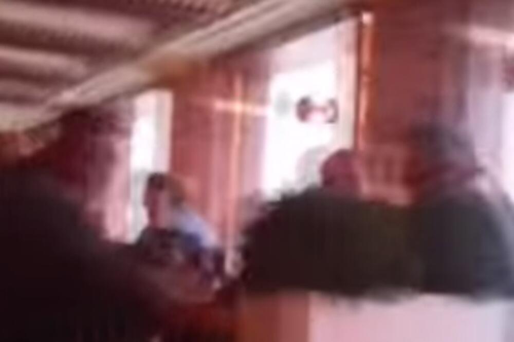 Sa snimka, Foto: Screenshot