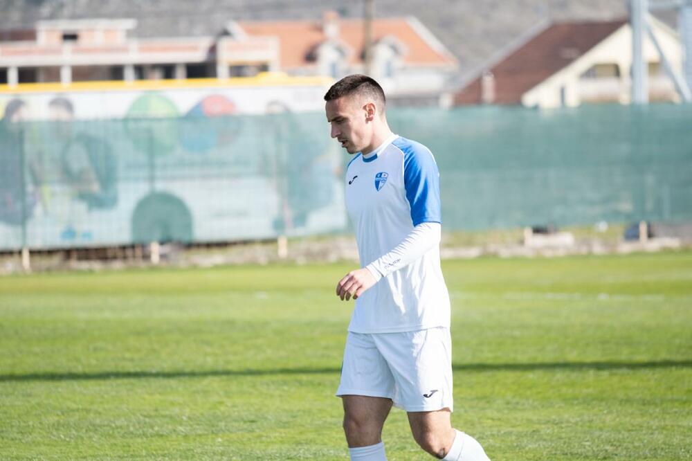 Ni Pešukić nije imao svoj dan protiv Iskre, Foto: FK Dečić